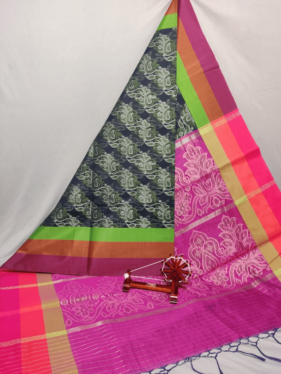 Black Dupatta with Purple Border Black Dupatta with Purple Border