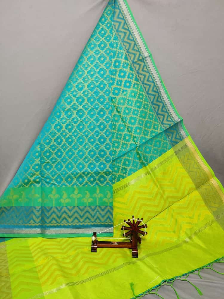 Green Dupatta with Parrot Green Border Green Dupatta with Parrot Green Border